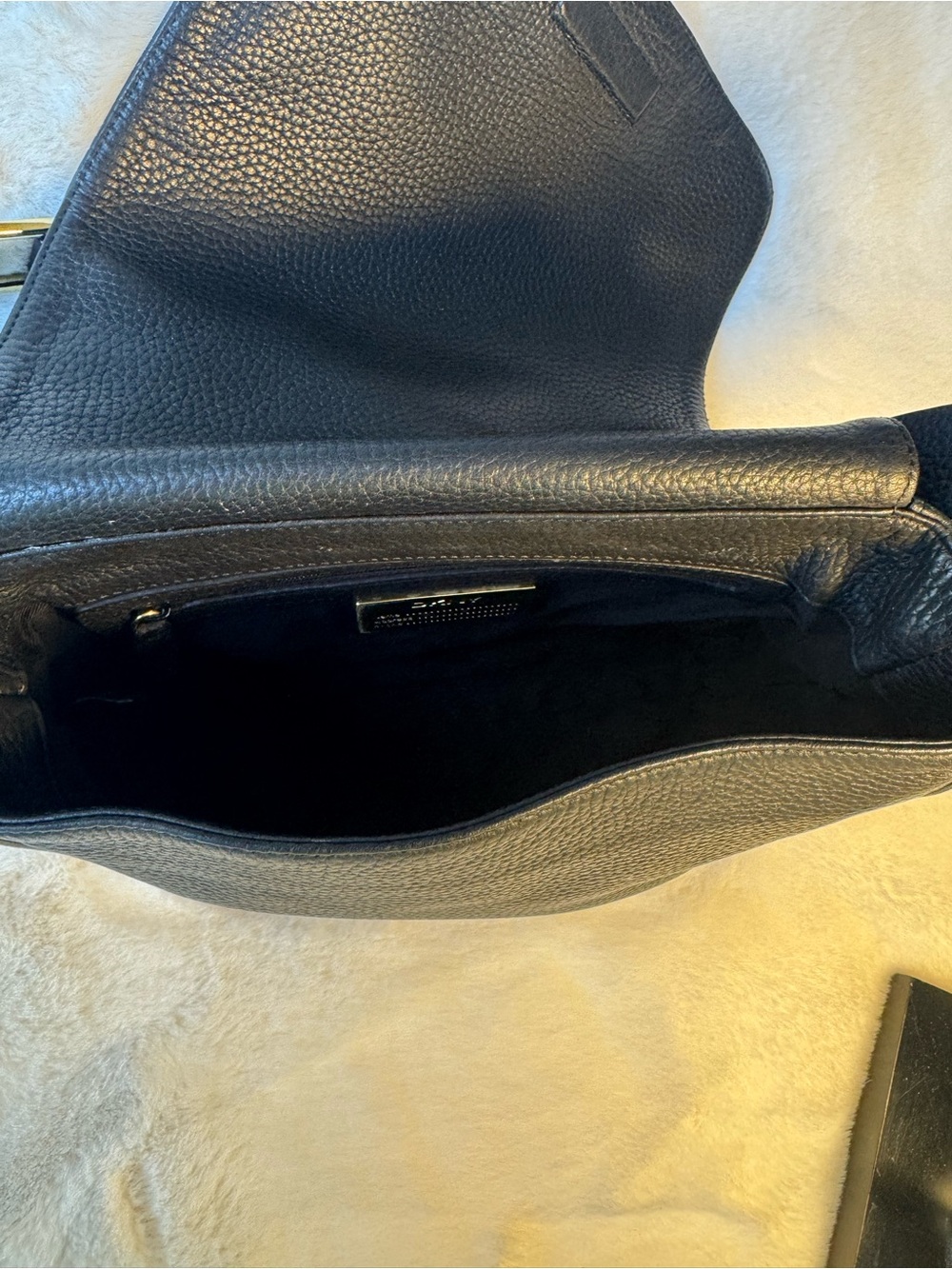 DKNY Black Pebbled Leather Shoulder Bag with Wide Shoulder Strap - Picture 6 of 11